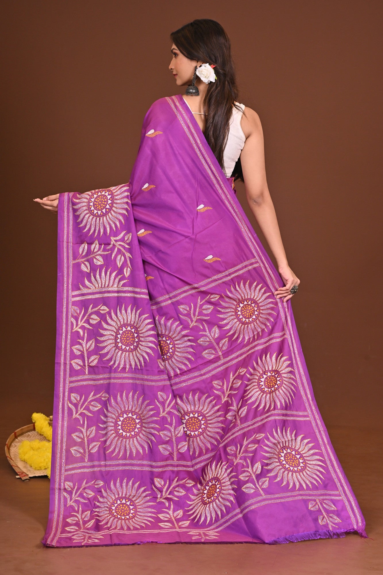 AMODINI  BLENDED SILK KANTHA SAREE Thumbnail