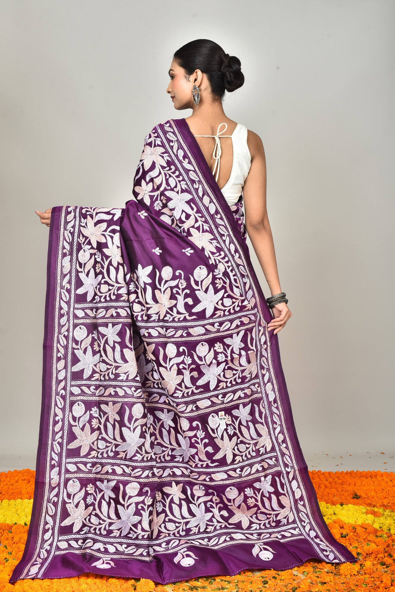 BANGALORE SILK KANTHA SAREE Thumbnail