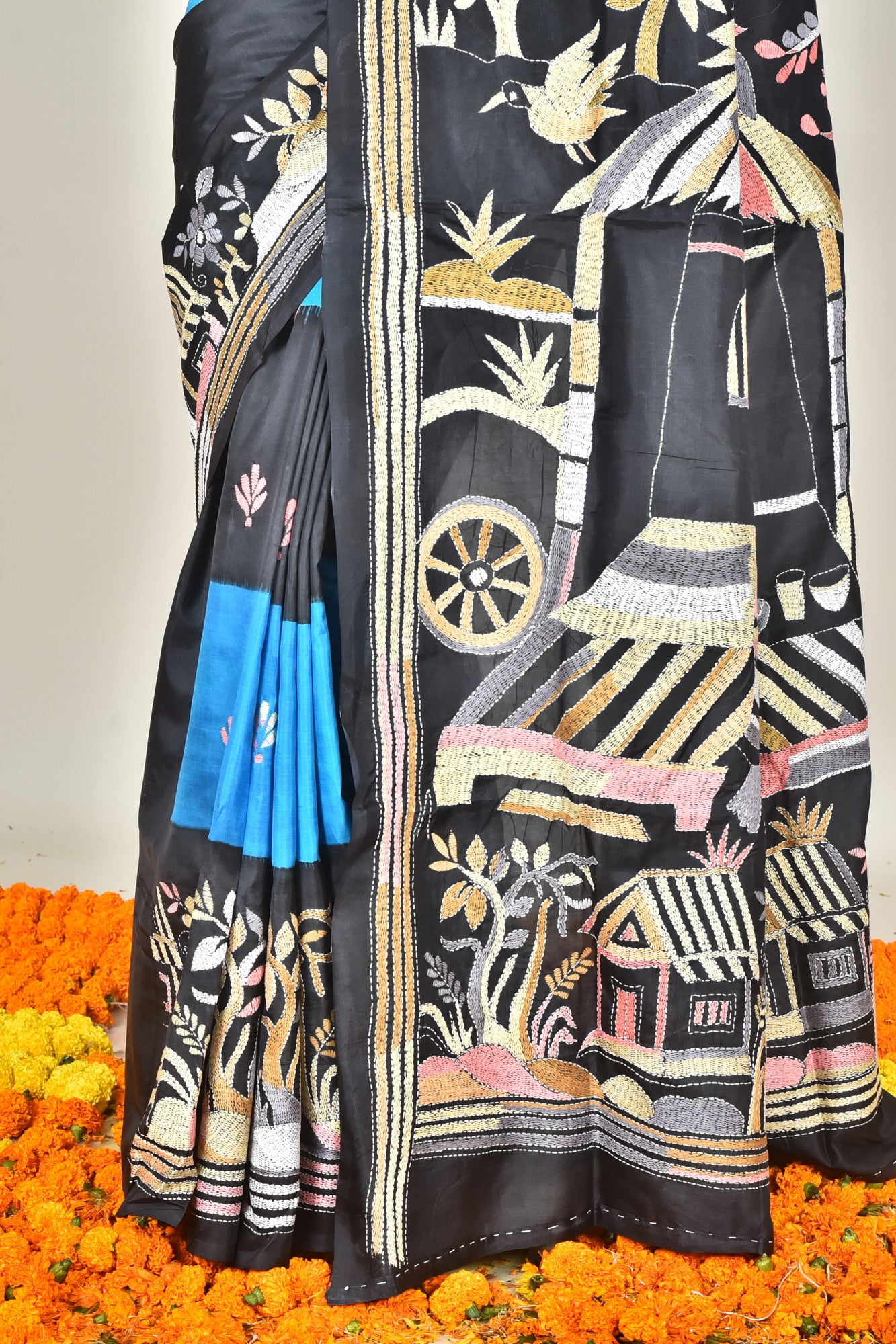 BANGALORE SILK KANTHA SAREE Thumbnail
