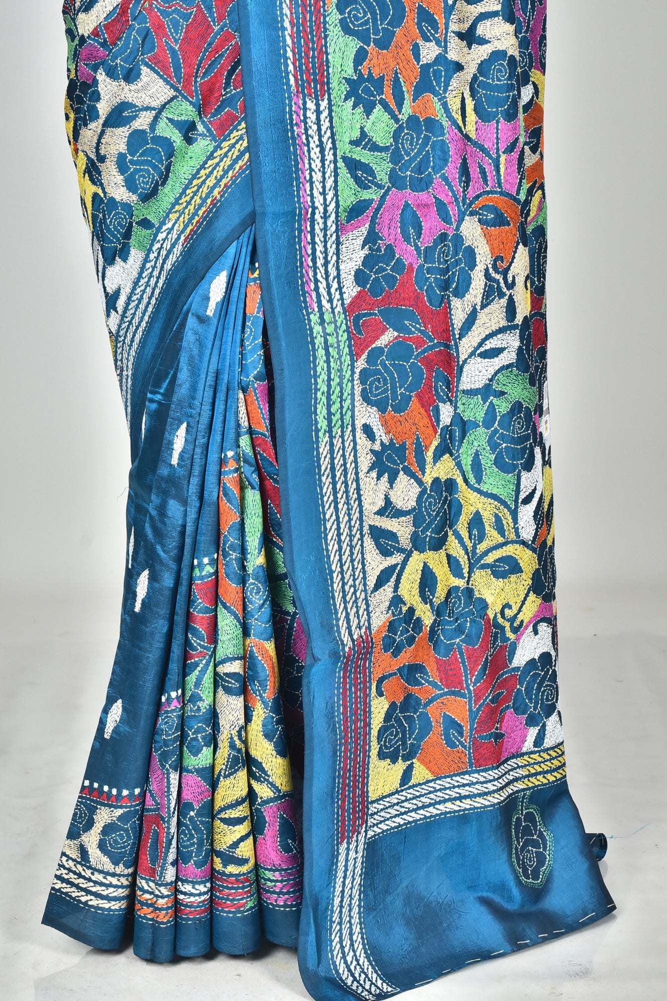 BANGALORE SILK KANTHA SAREE Thumbnail