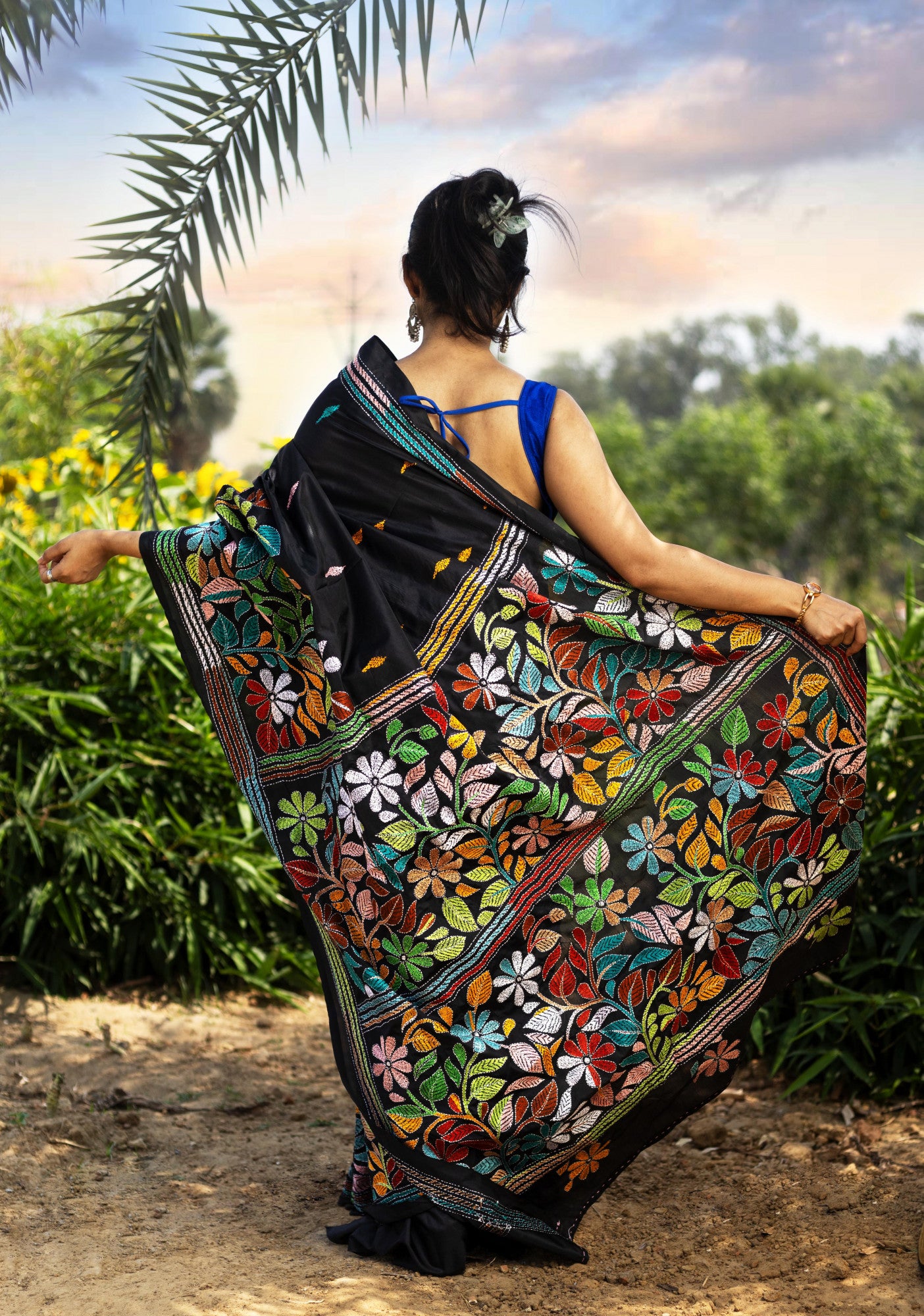 Blended Silk Kantha Stitch Saree Black Thumbnail