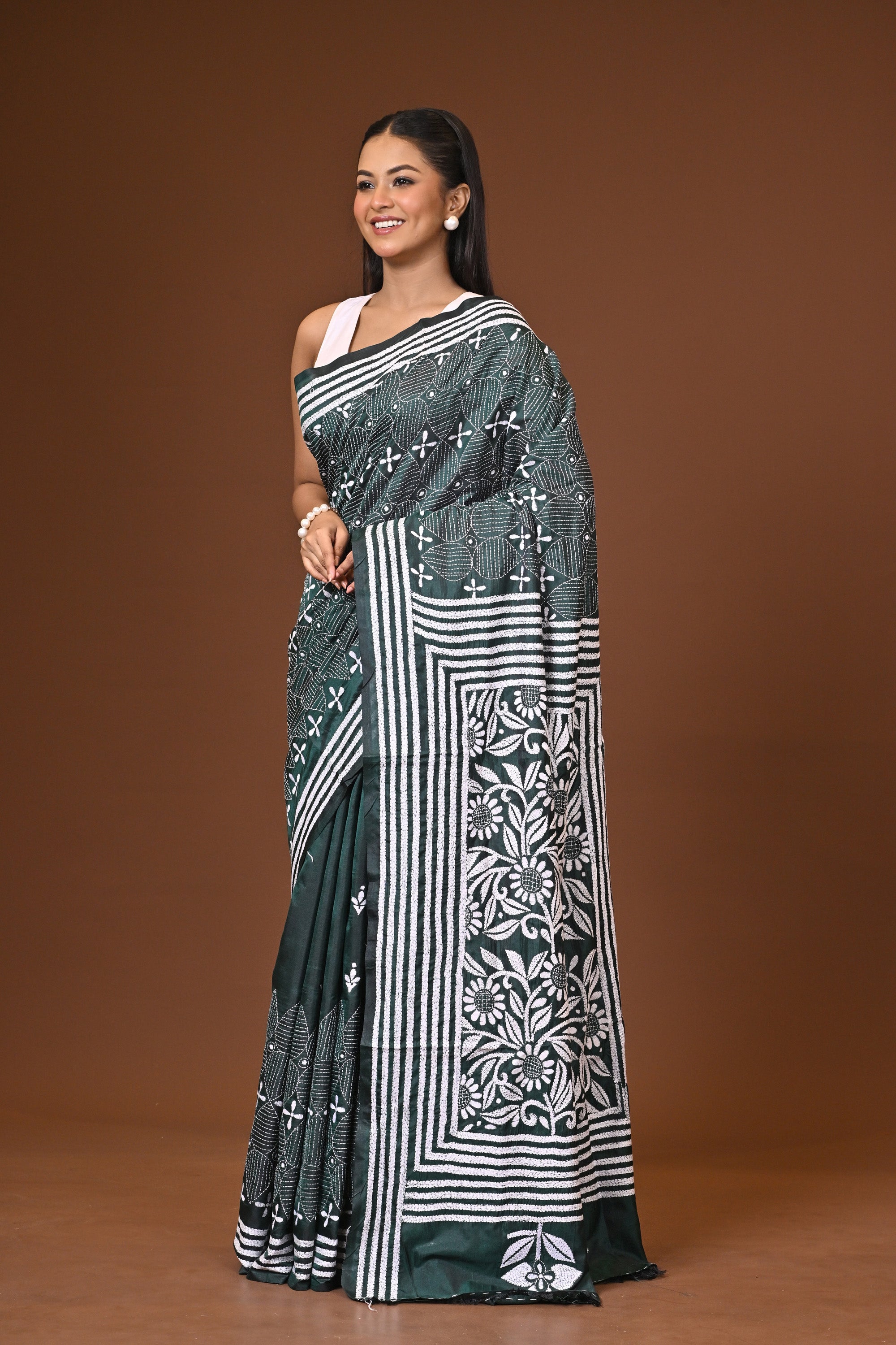 Blended Silk Kantha Stitch Saree Bottle Green Thumbnail