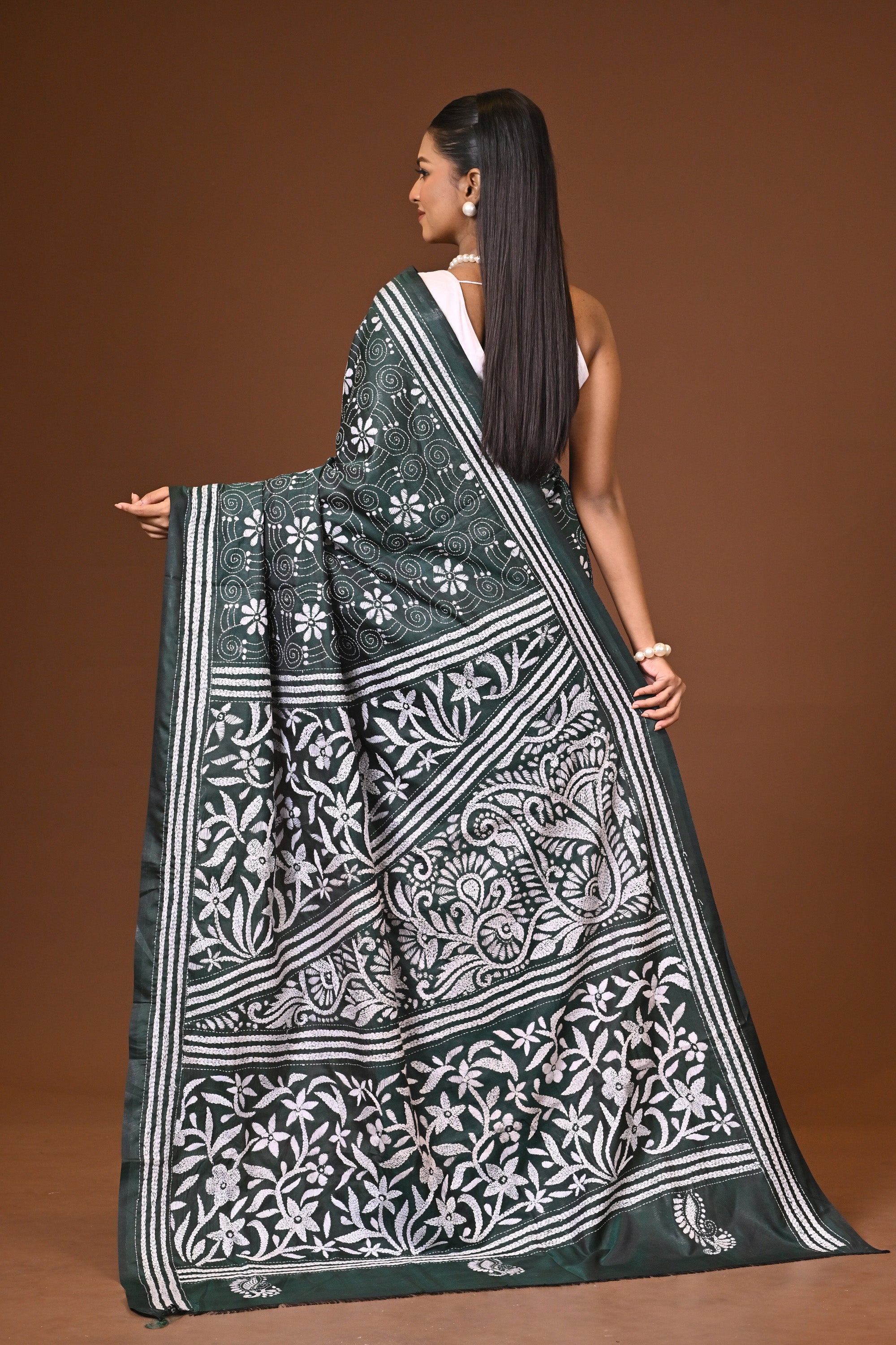 Blended Silk Kantha Stitch Saree Bottle Green Thumbnail