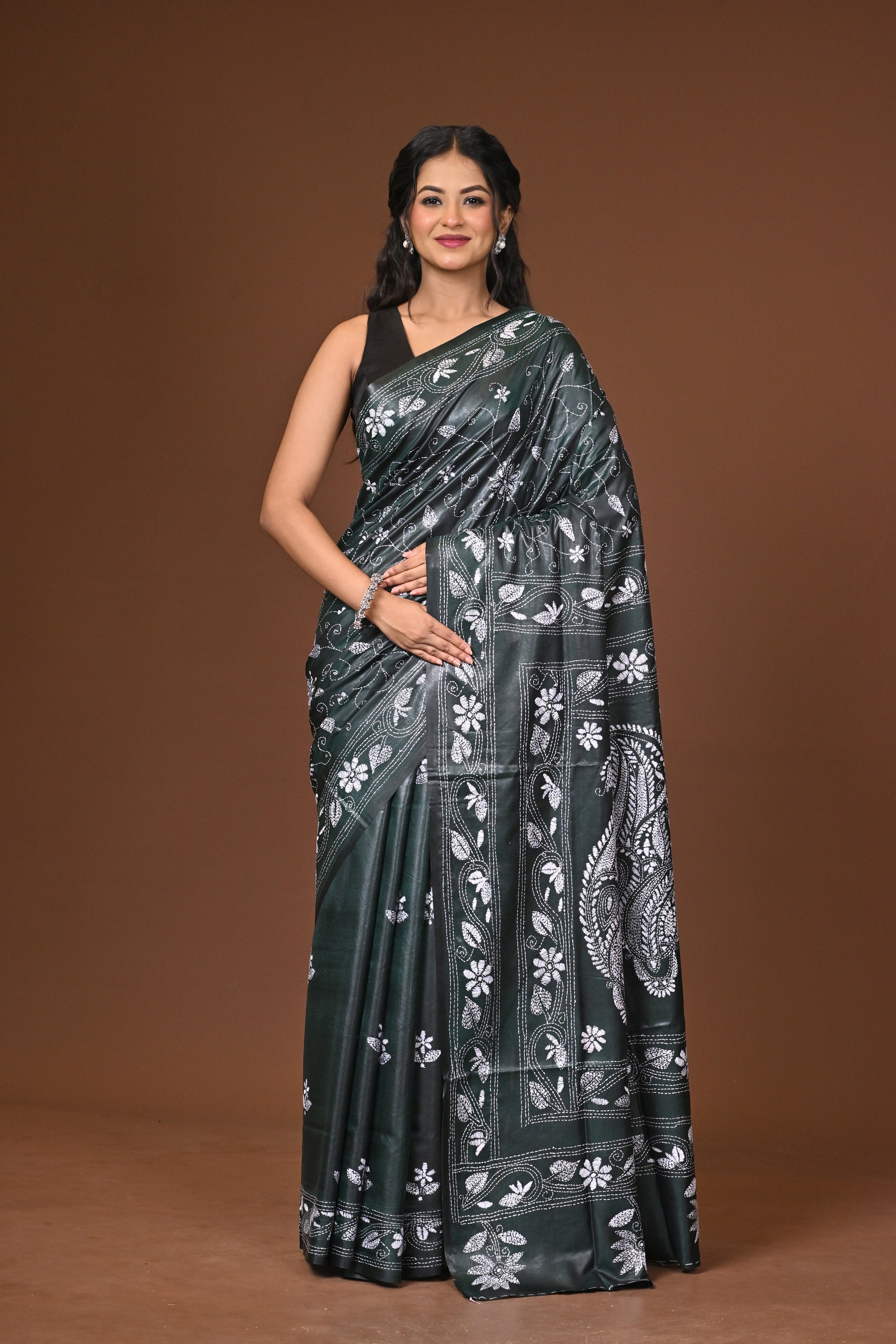 Blended Silk Kantha Stitch Saree Green