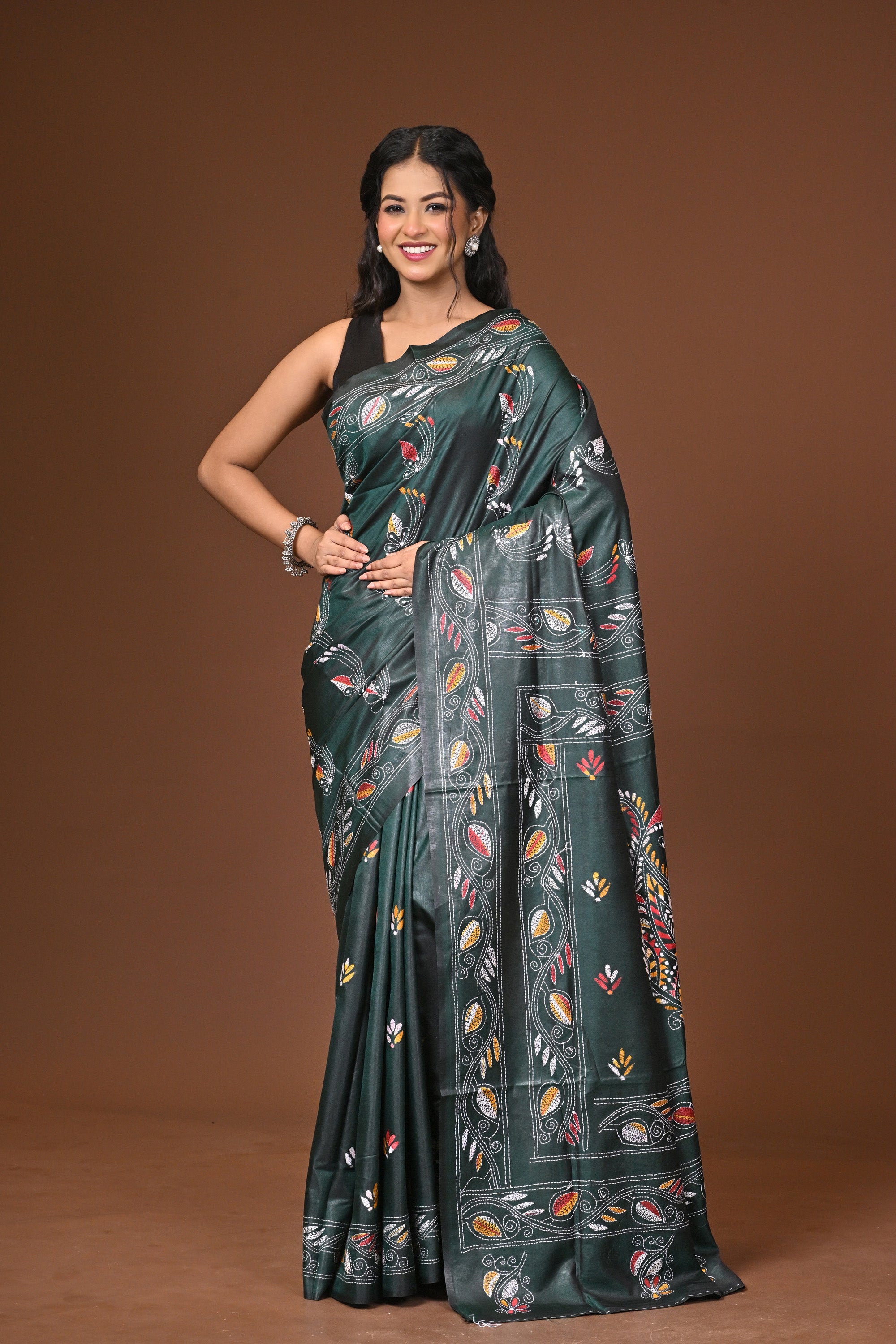 Blended Silk Kantha Stitch Saree Green Thumbnail