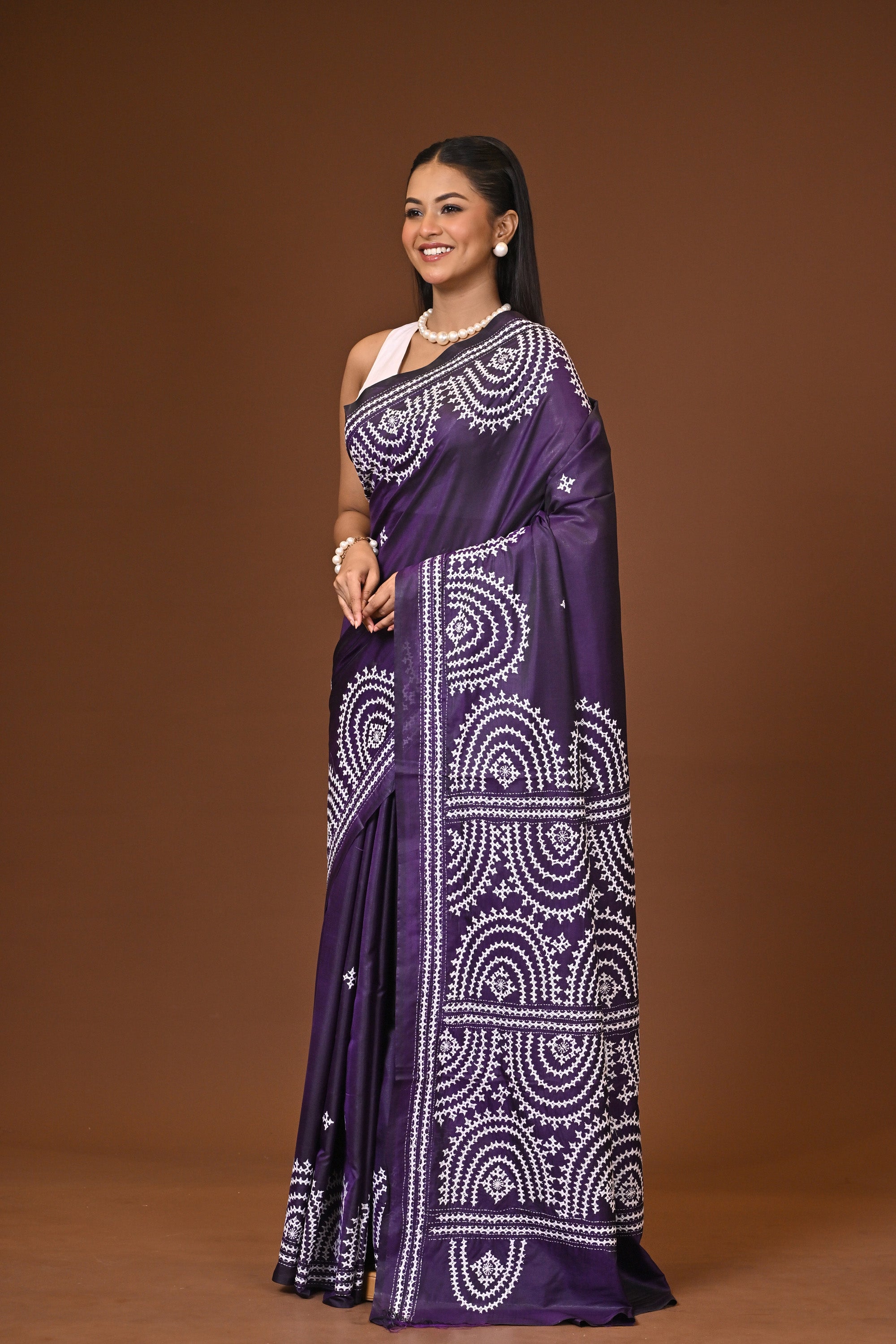 Blended Silk Kantha Saree Thumbnail