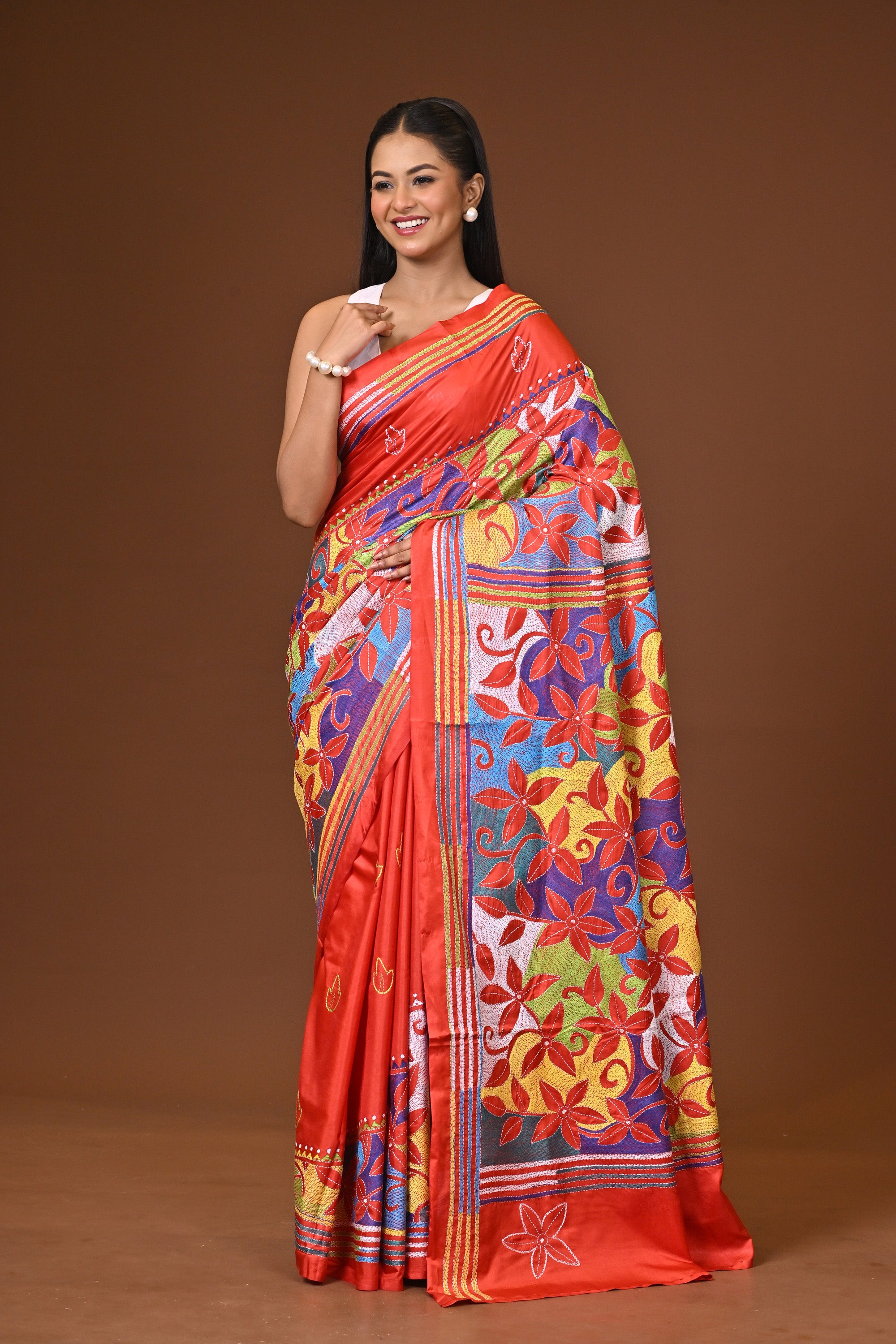 Blended Silk Kantha Stitch Saree Red Thumbnail