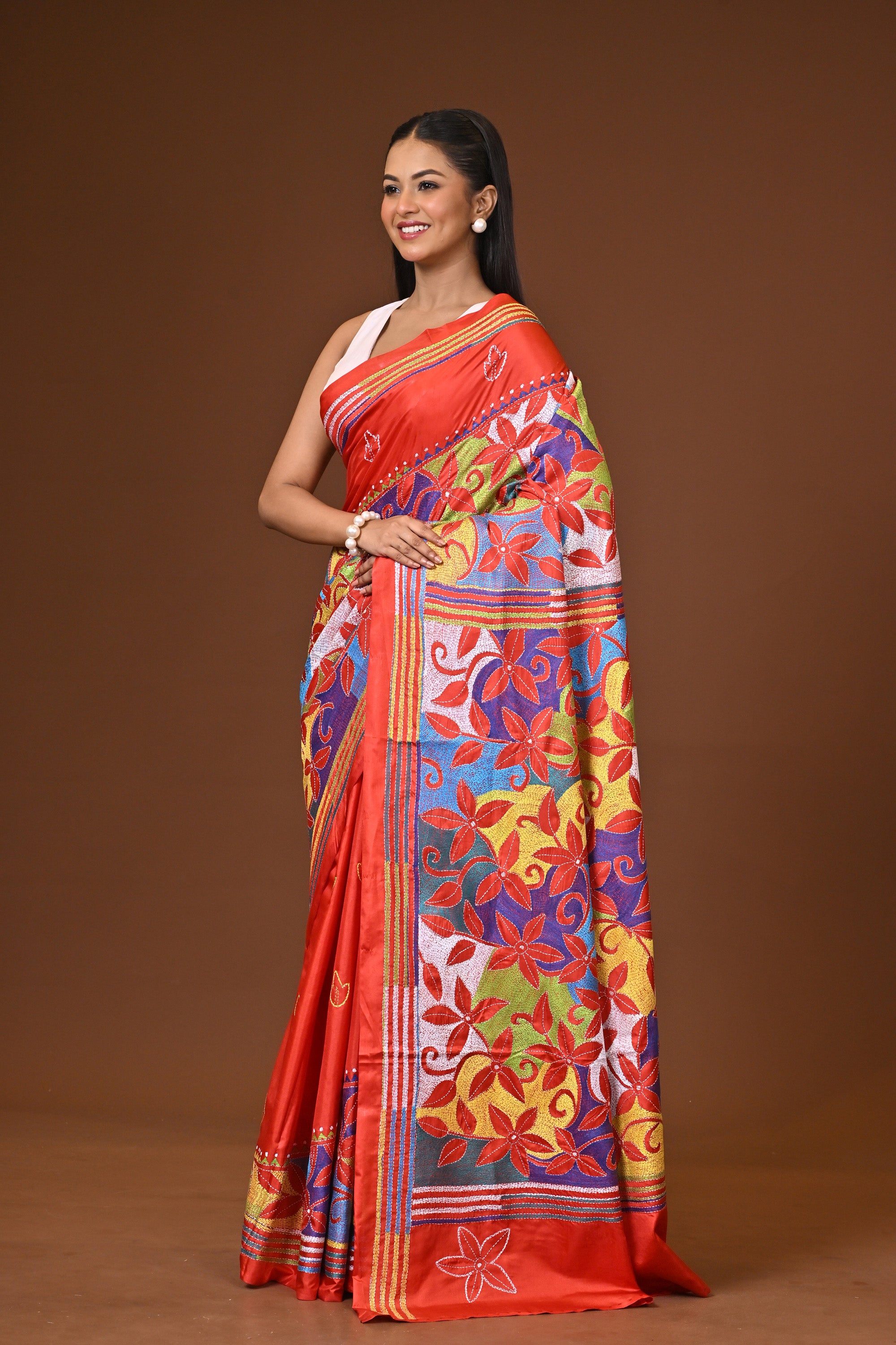 Blended Silk Kantha Stitch Saree Red Thumbnail