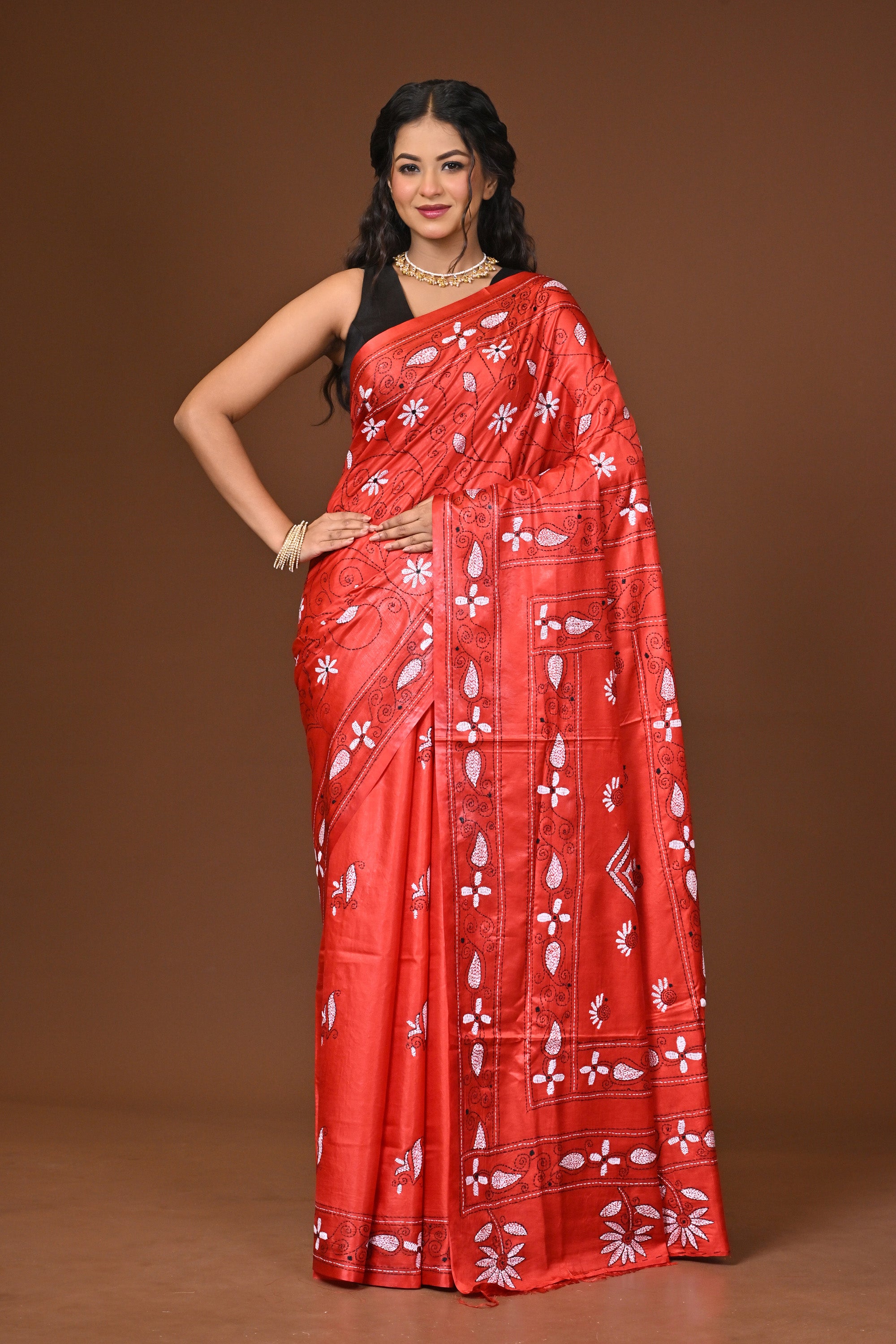 Blended Silk Kantha Stitch Saree Red Thumbnail