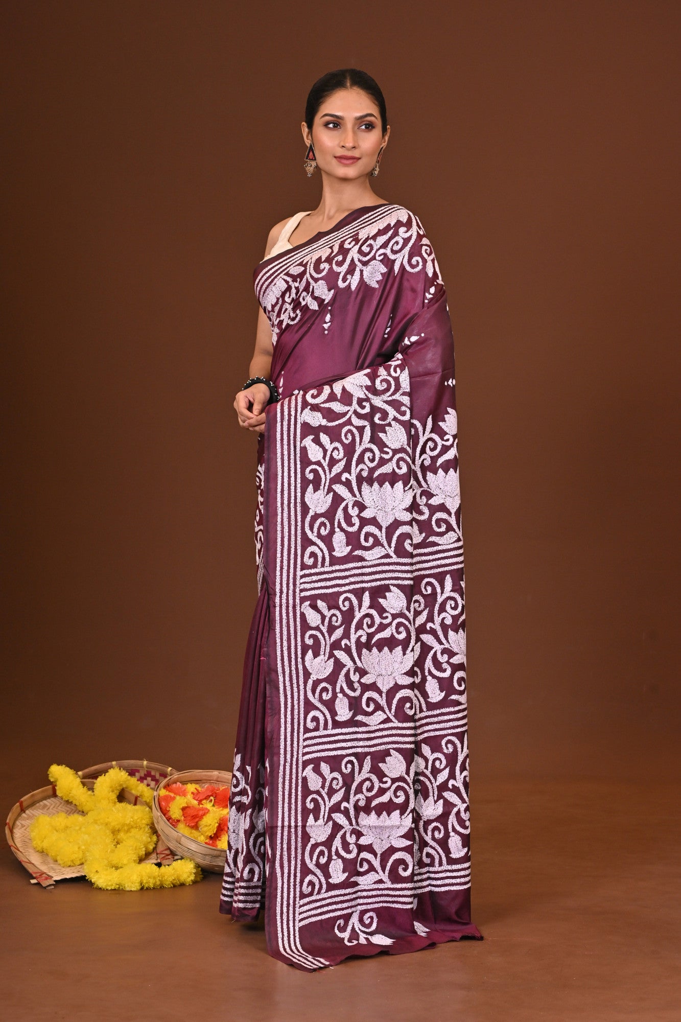 CHITRANGADA BLENDED SILK KANTHA SAREE Thumbnail