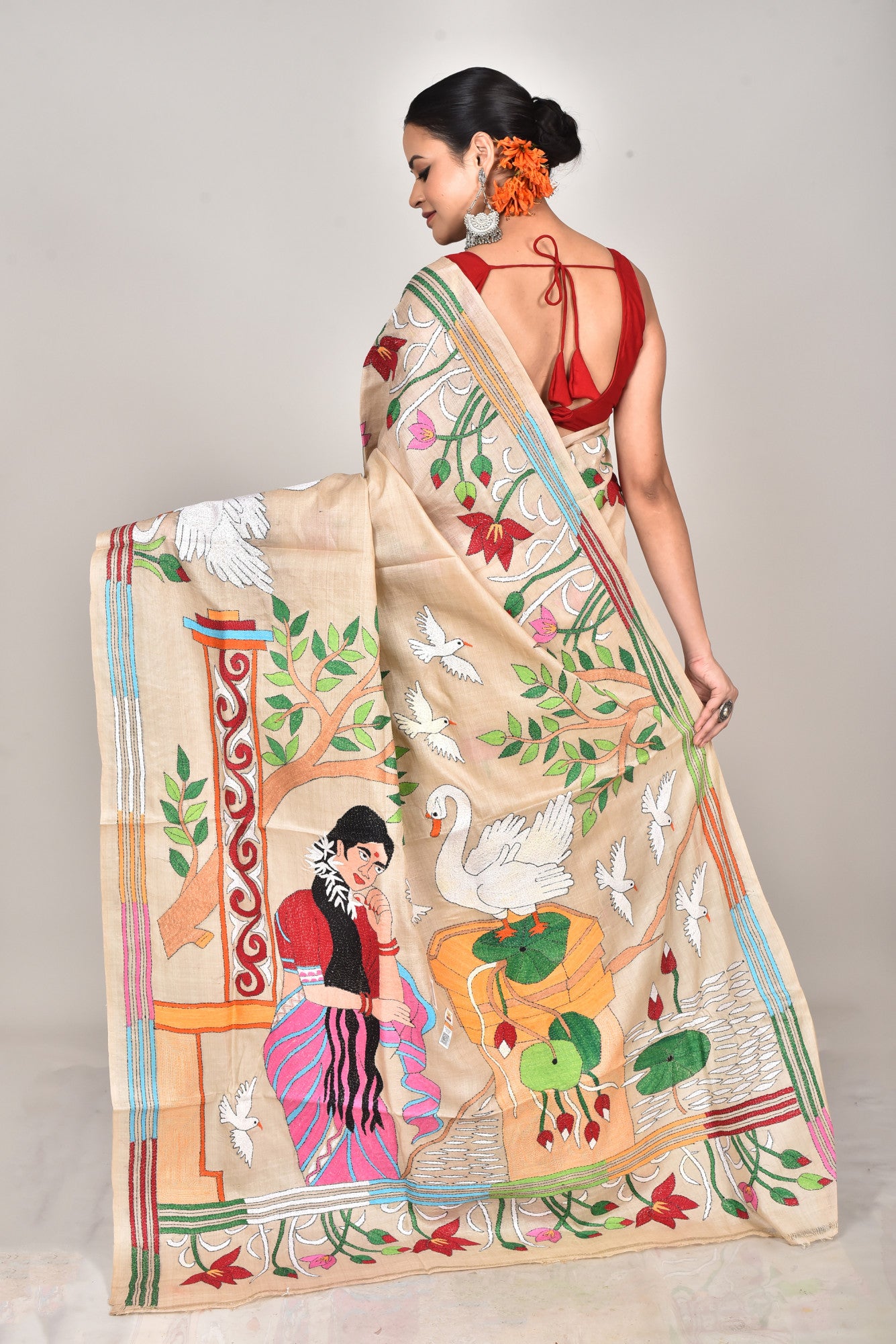 GACHI SILK KANTHA SAREE Thumbnail
