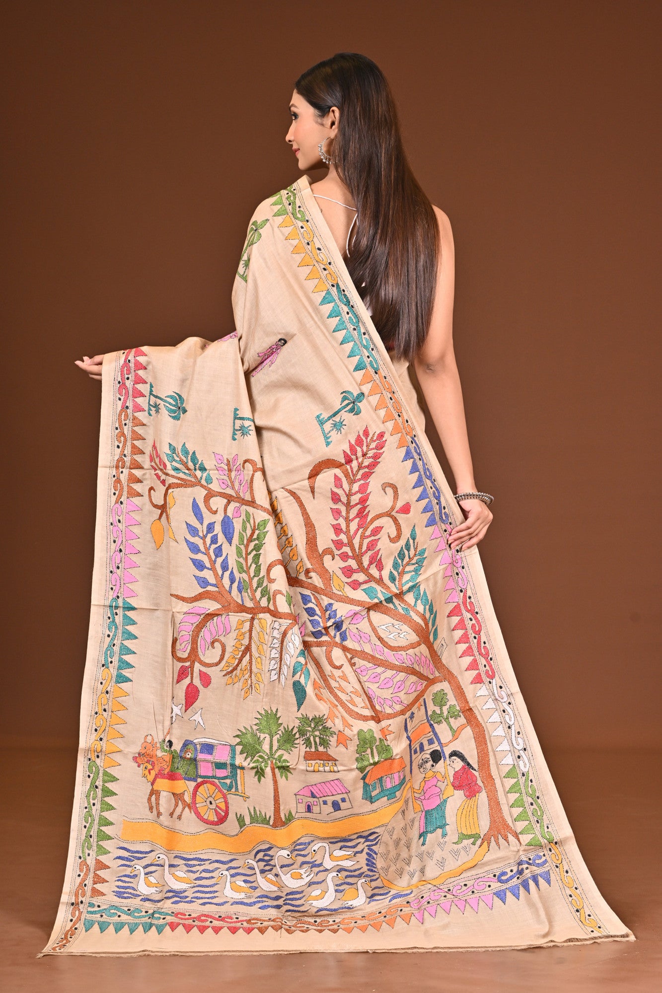 GACHI SILK KANTHA SAREE Thumbnail