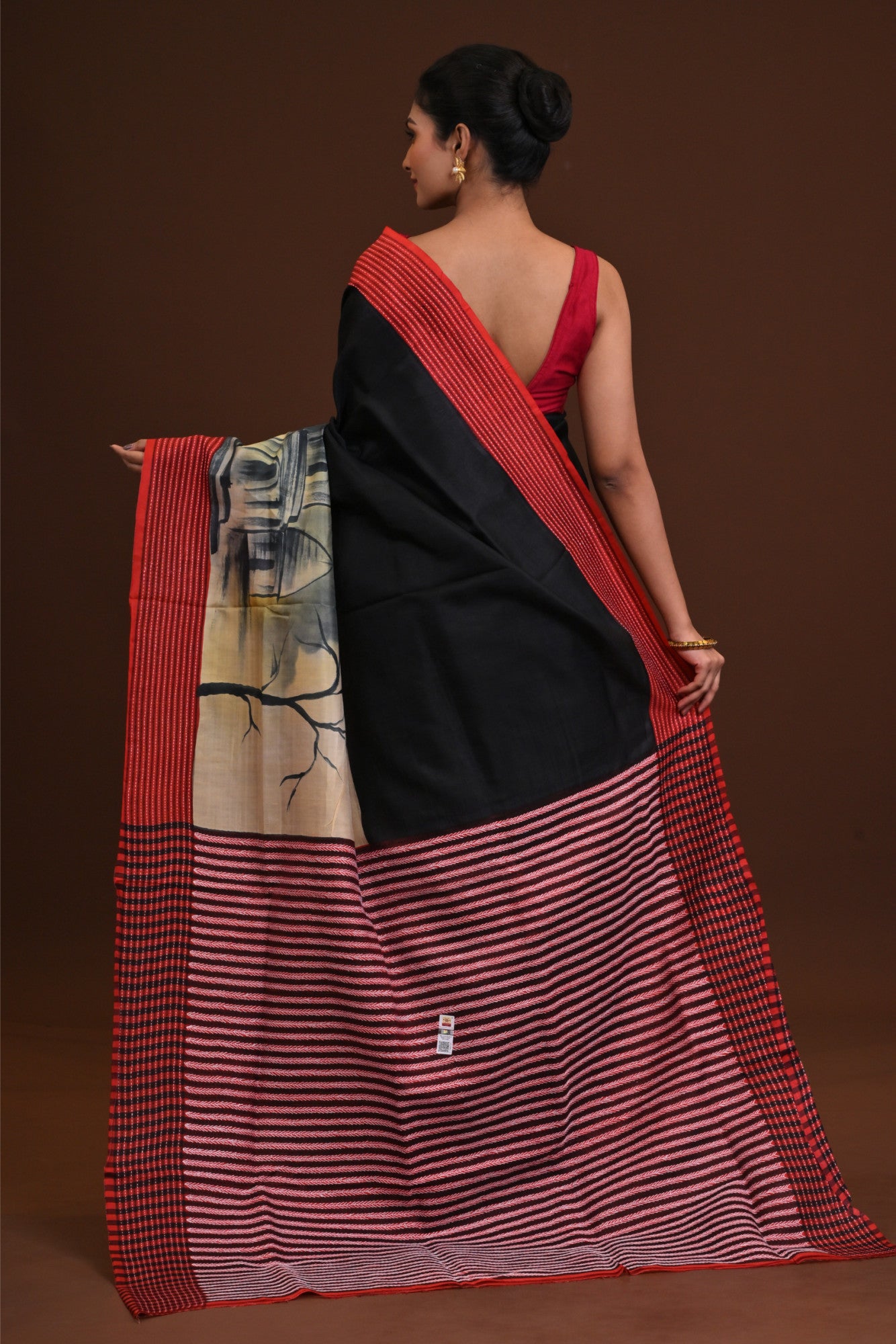 Jalchuri Pure Silk Katha Stitch Saree Black Thumbnail