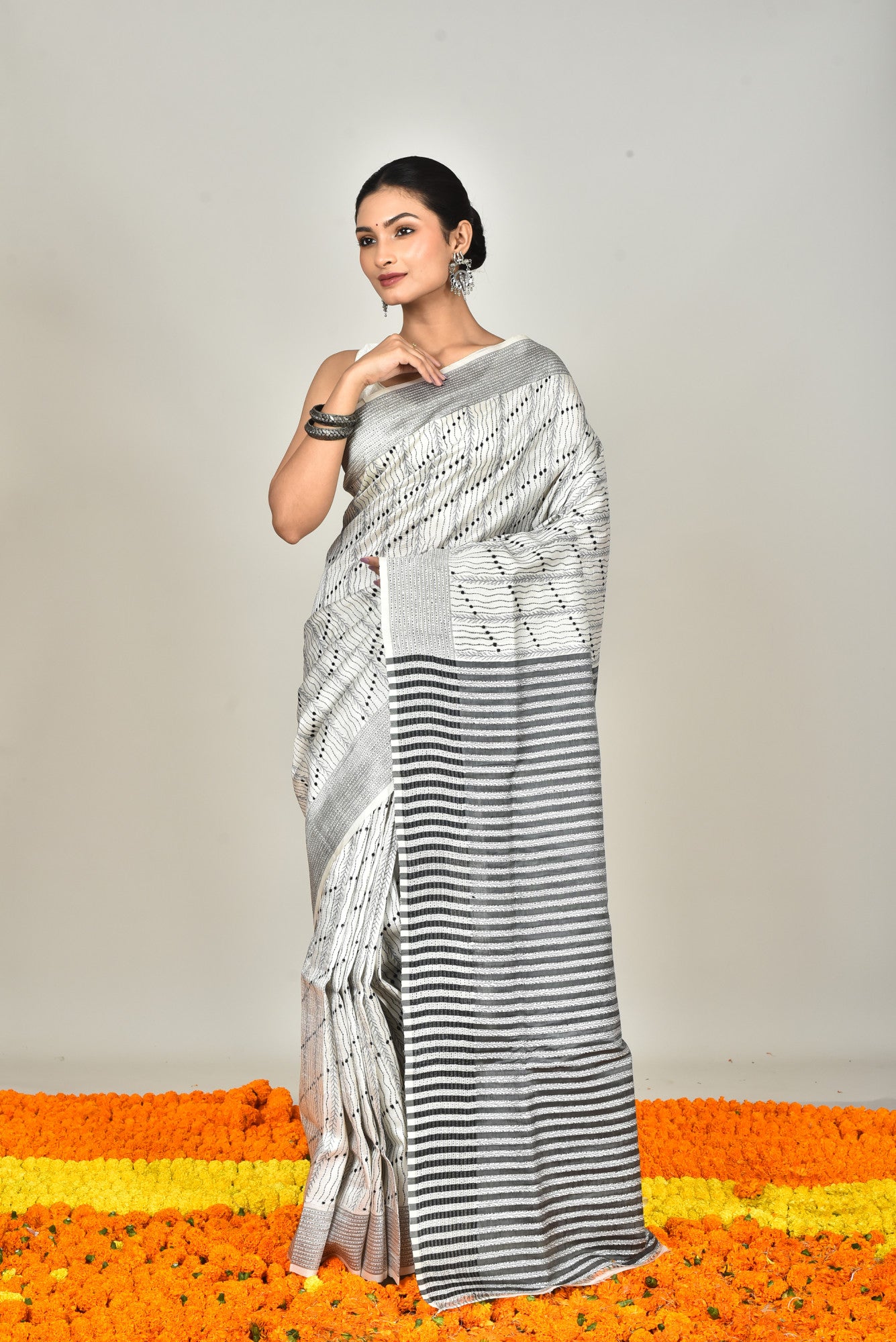 JALCHURI SILK KANTHA SAREE Thumbnail