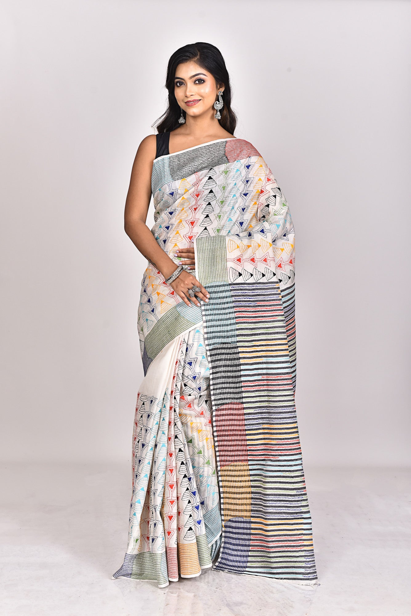 JALCHURI SILK KANTHA SAREE Thumbnail