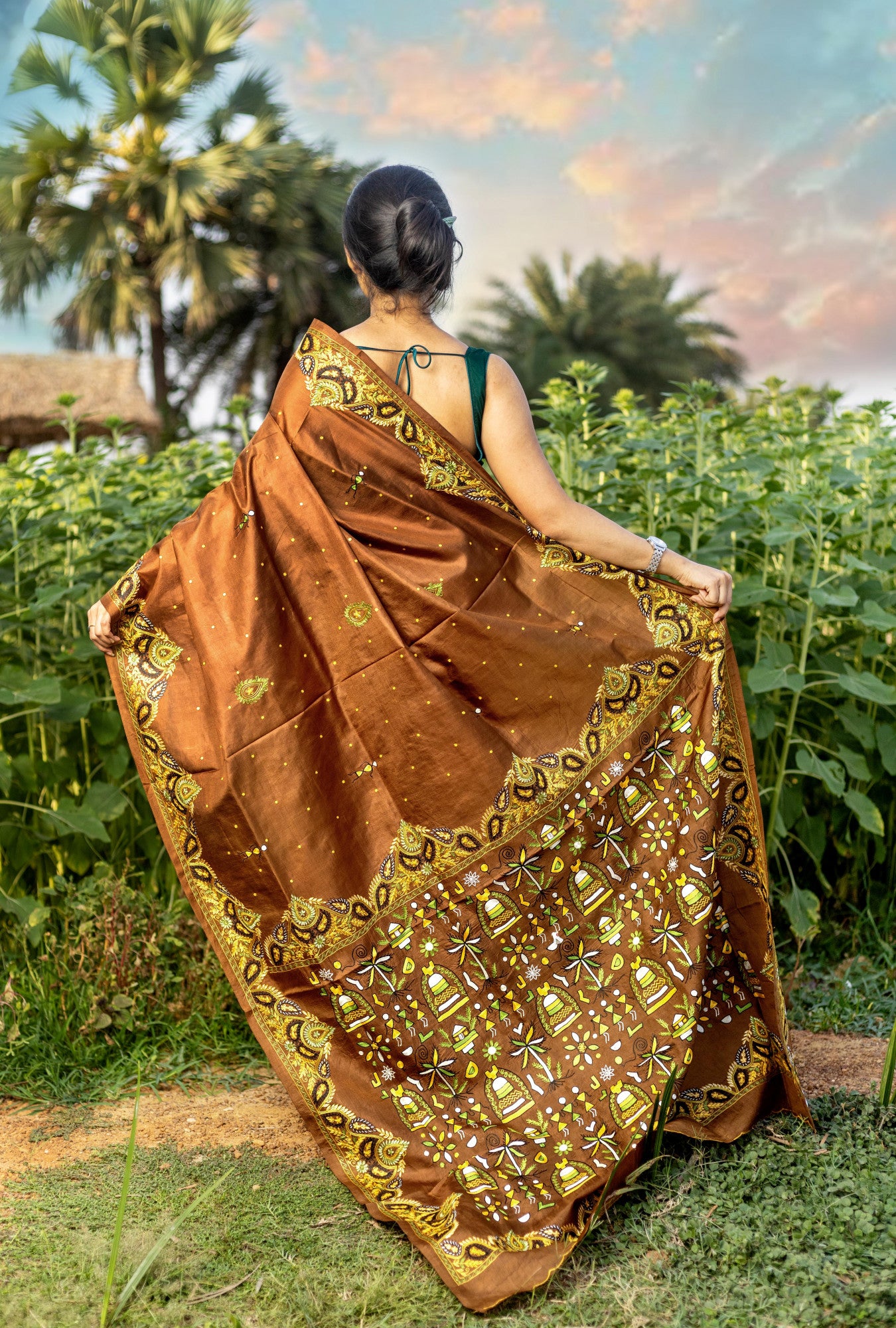 Kashmiri Work Silk Kantha Saree Thumbnail