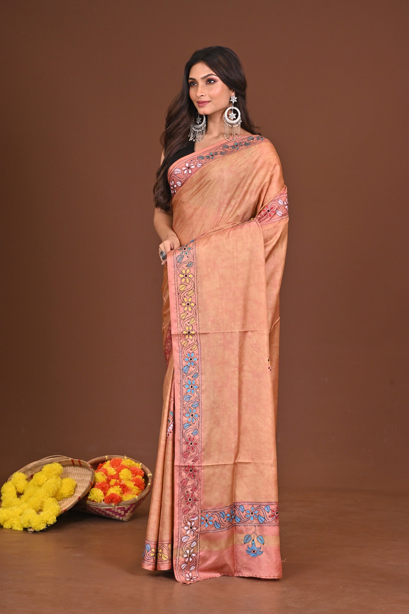 KOMOLSOBHA BLENDED SILK KANTHA SAREE Thumbnail