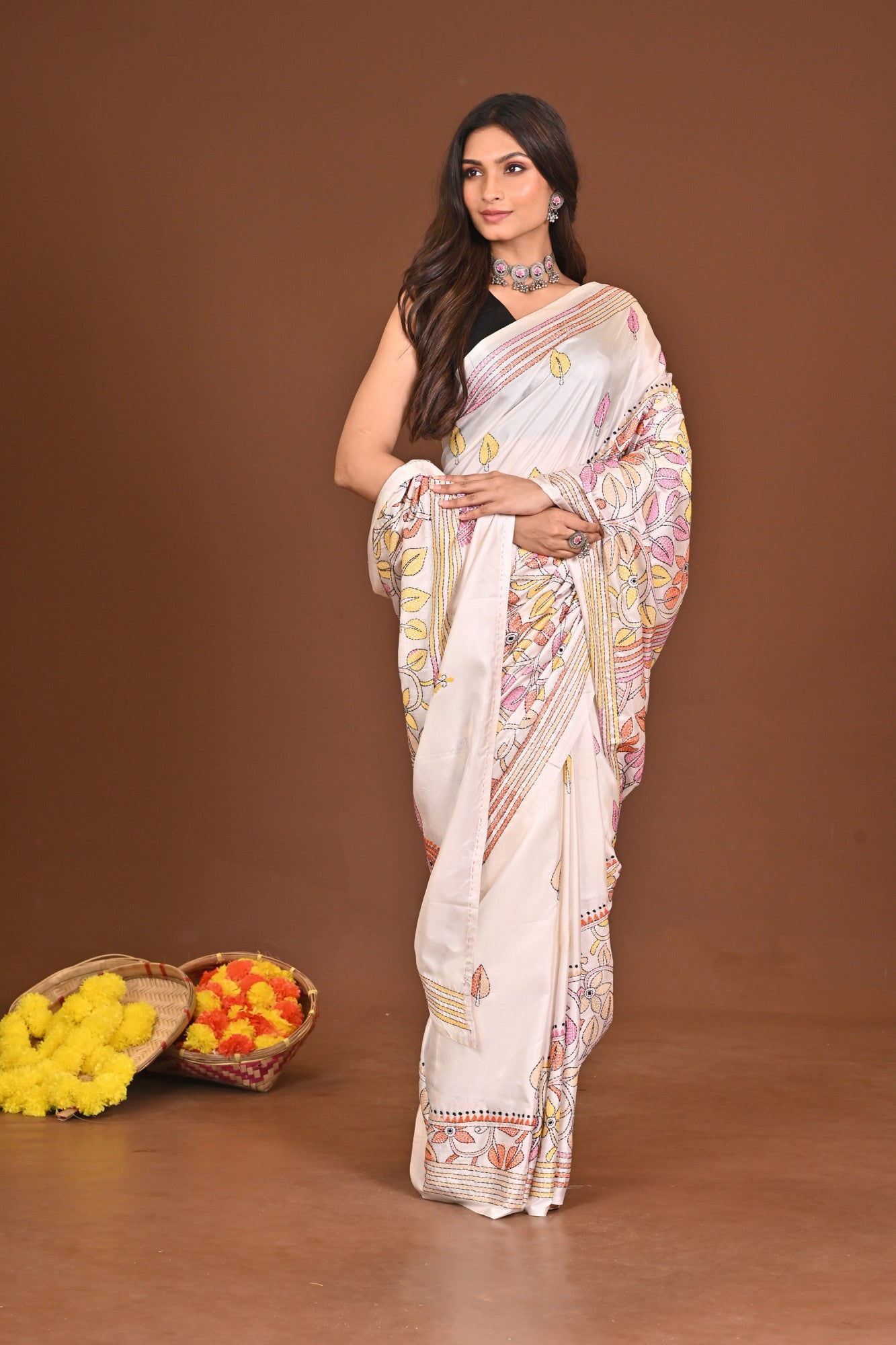 MAHAGAURI BLENDED SILK KANTHA SAREE Thumbnail
