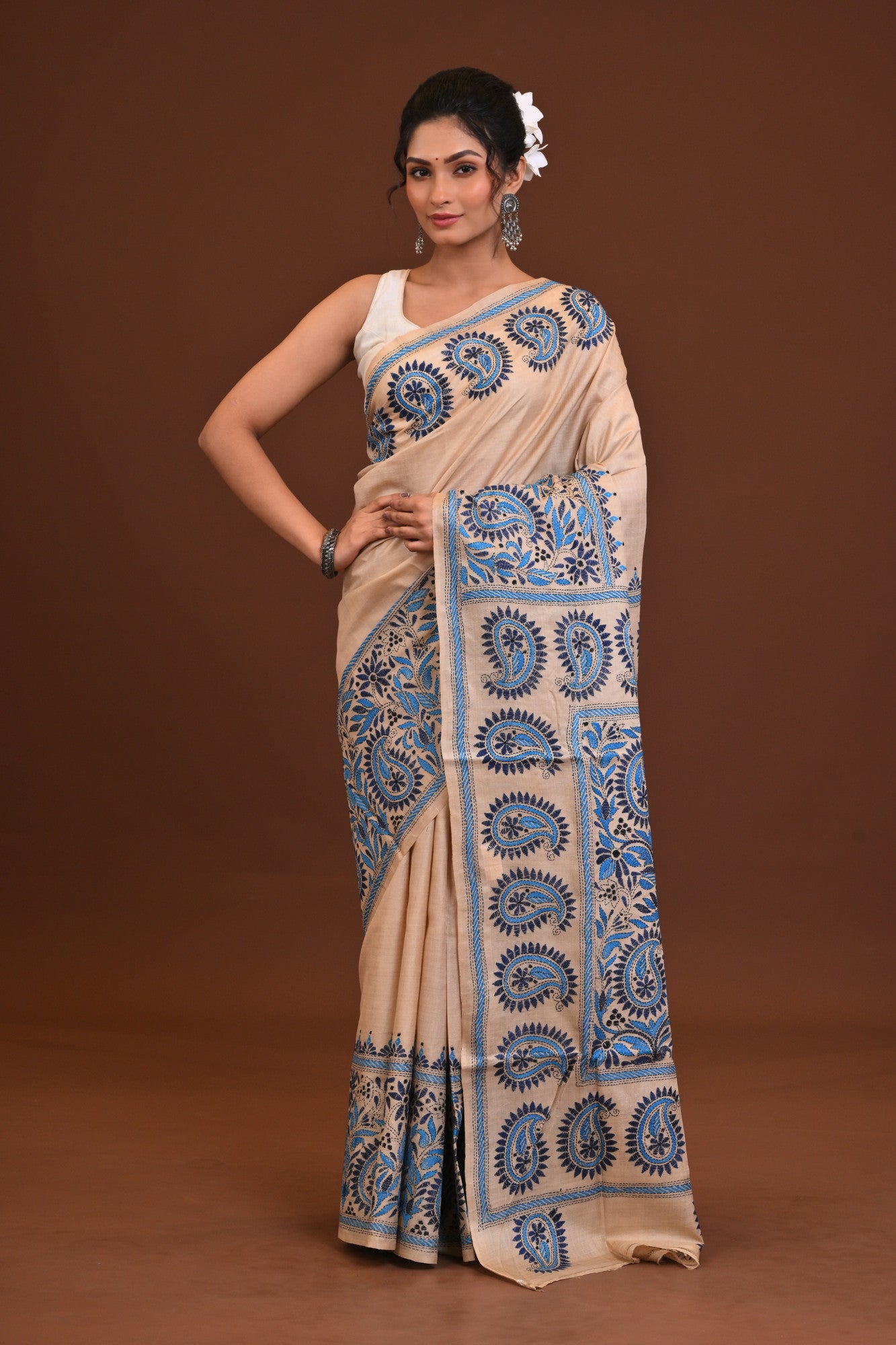 Pure Silk Kantha Stitch Saree Thumbnail