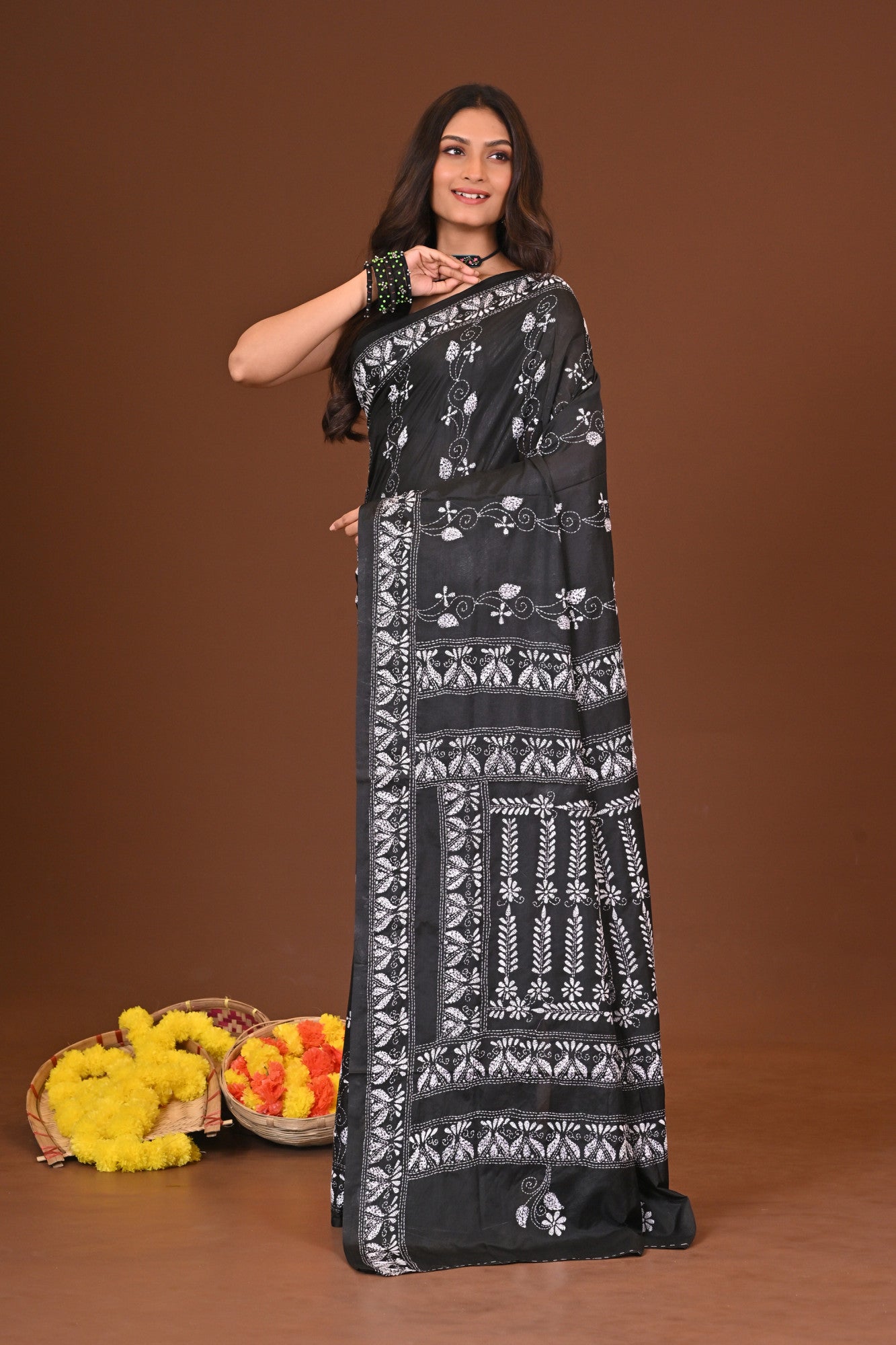 SHYAMSREE BLENDED SILK KANTHA SAREE Thumbnail