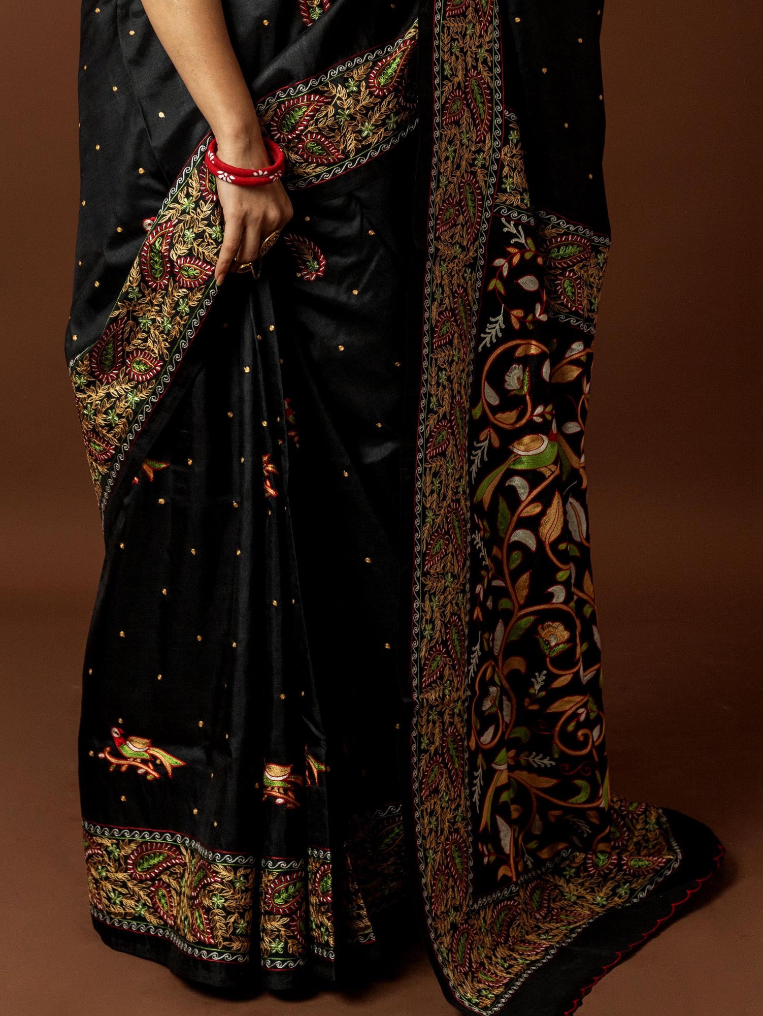 Silk Ari Kantha Saree Thumbnail