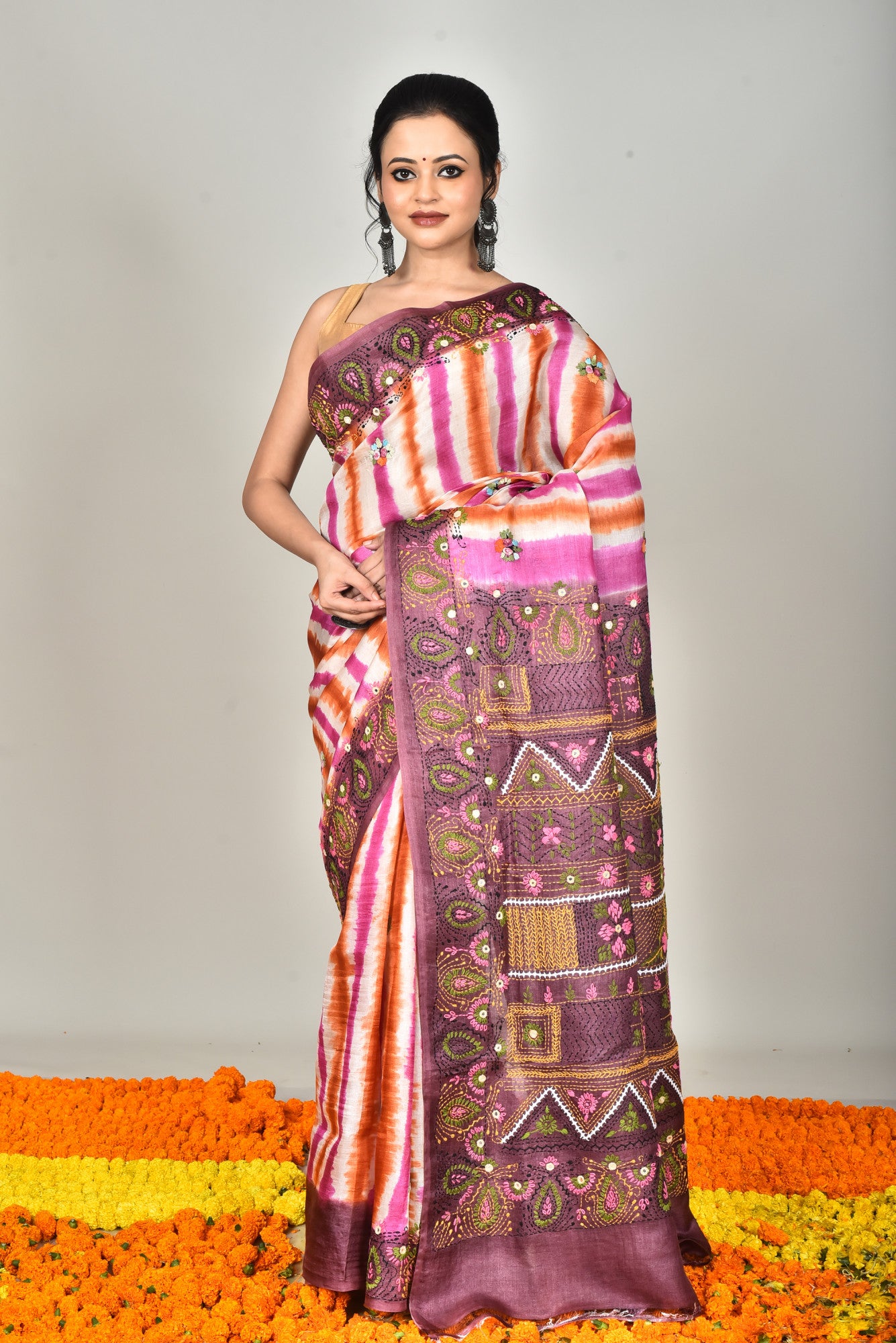Tussar Dye Lambani Silk Kantha Saree Multicolor Thumbnail