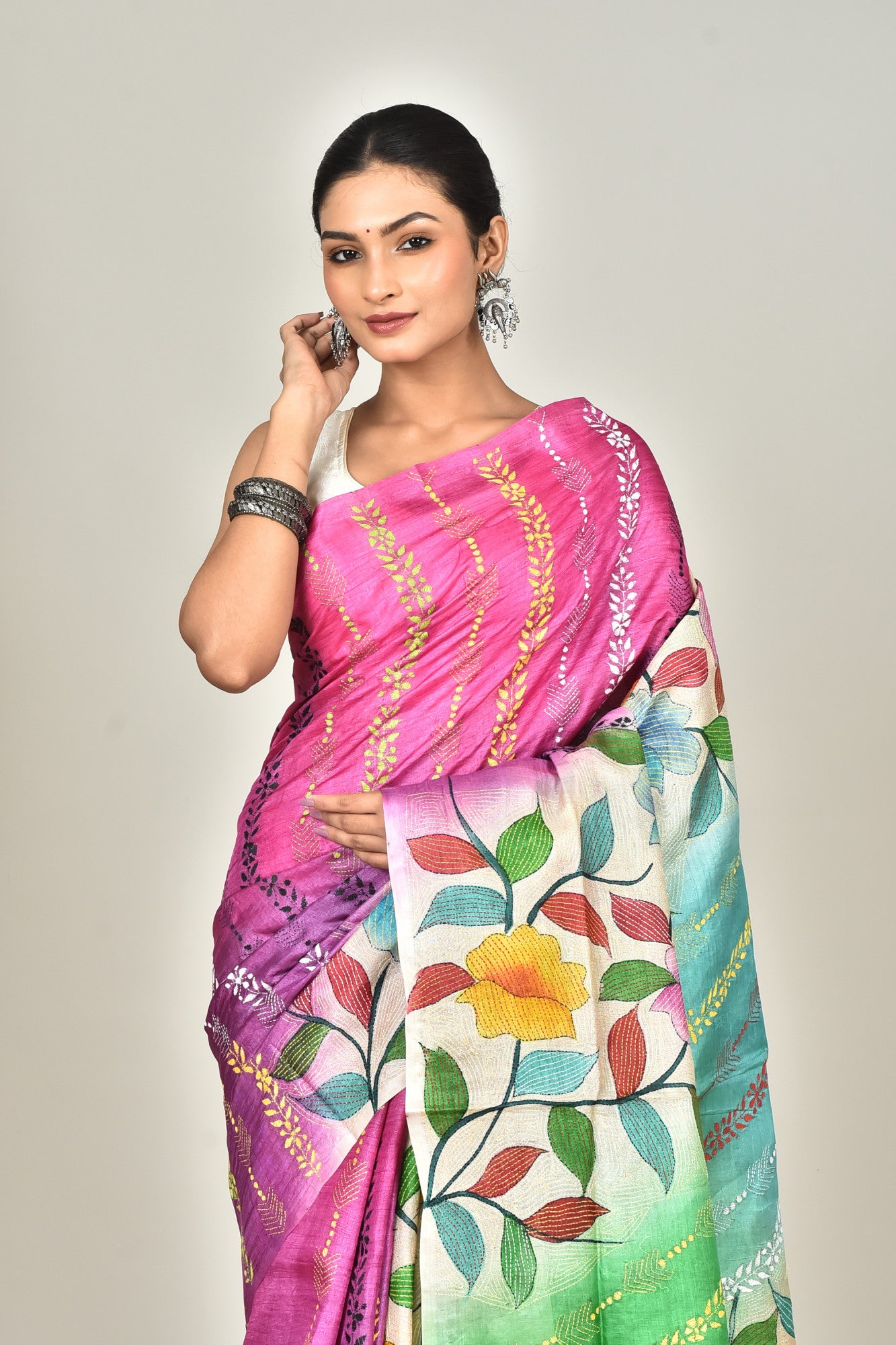 TUSSAR HAND PRINT SAREE Thumbnail