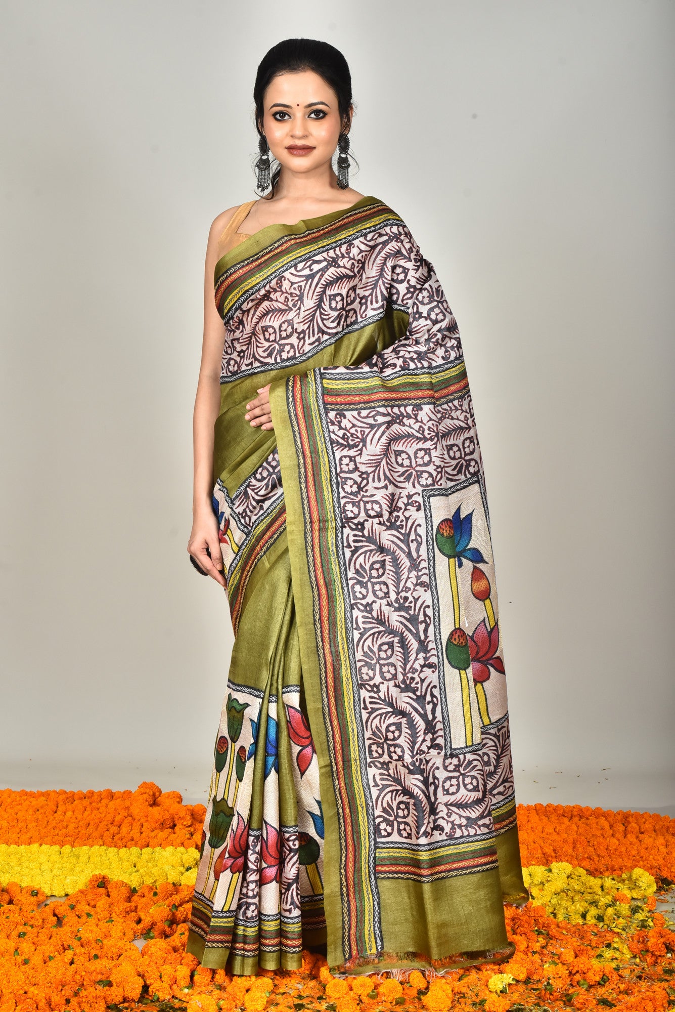 TUSSAR HANDPRINT SAREE Thumbnail