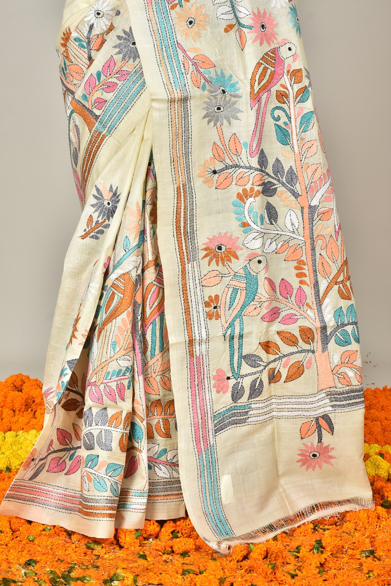 TUSSAR SILK KANTHA SAREE Thumbnail